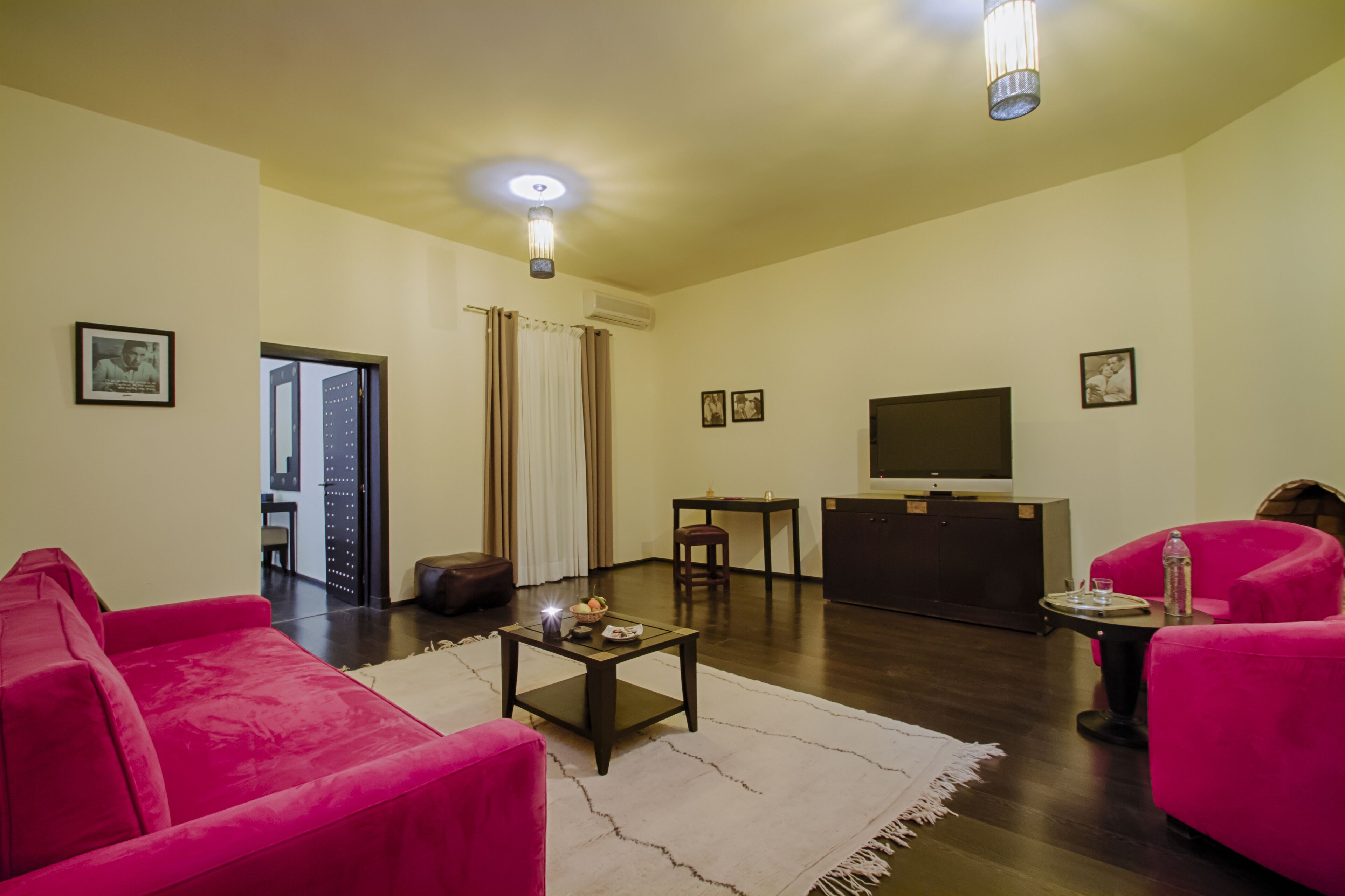 Executive Suite | 1 bedroom, premium bedding, down comforters, Select Comfort beds