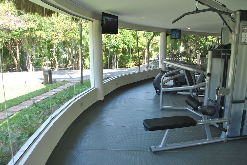 Kore Tulum Retreat and Spa Resort by null