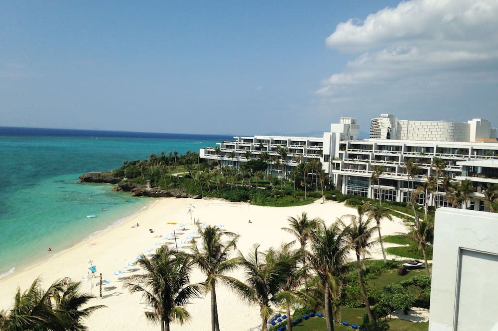Palace in Moon Beach