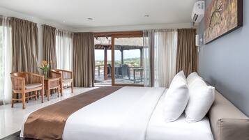 Villa, 1 Bedroom, Sea View | Minibar, in-room safe, desk, free WiFi