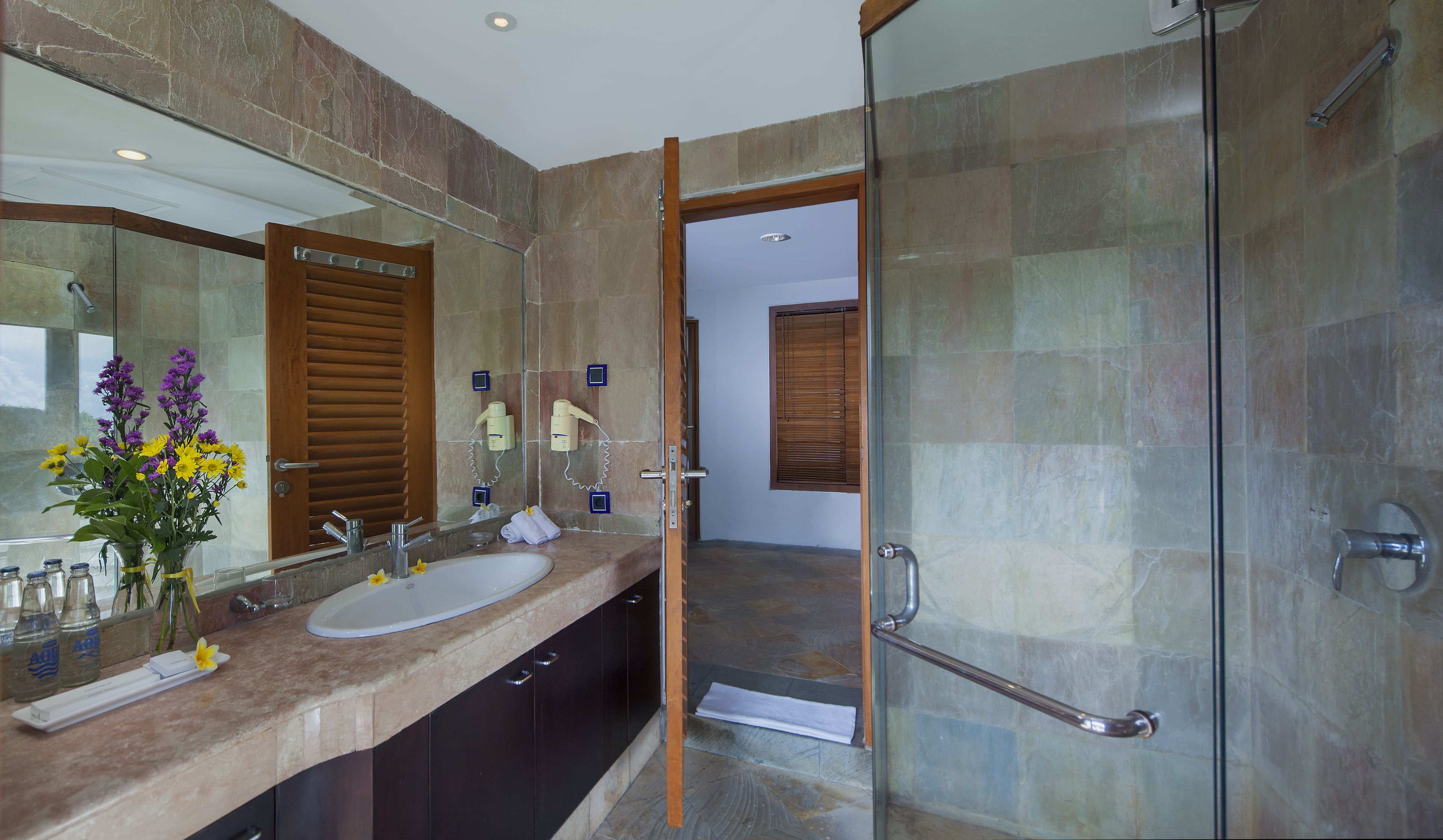 villa, 1 bedroom, sea view | bathroom | free toiletries, hair dryer, slippers, towels