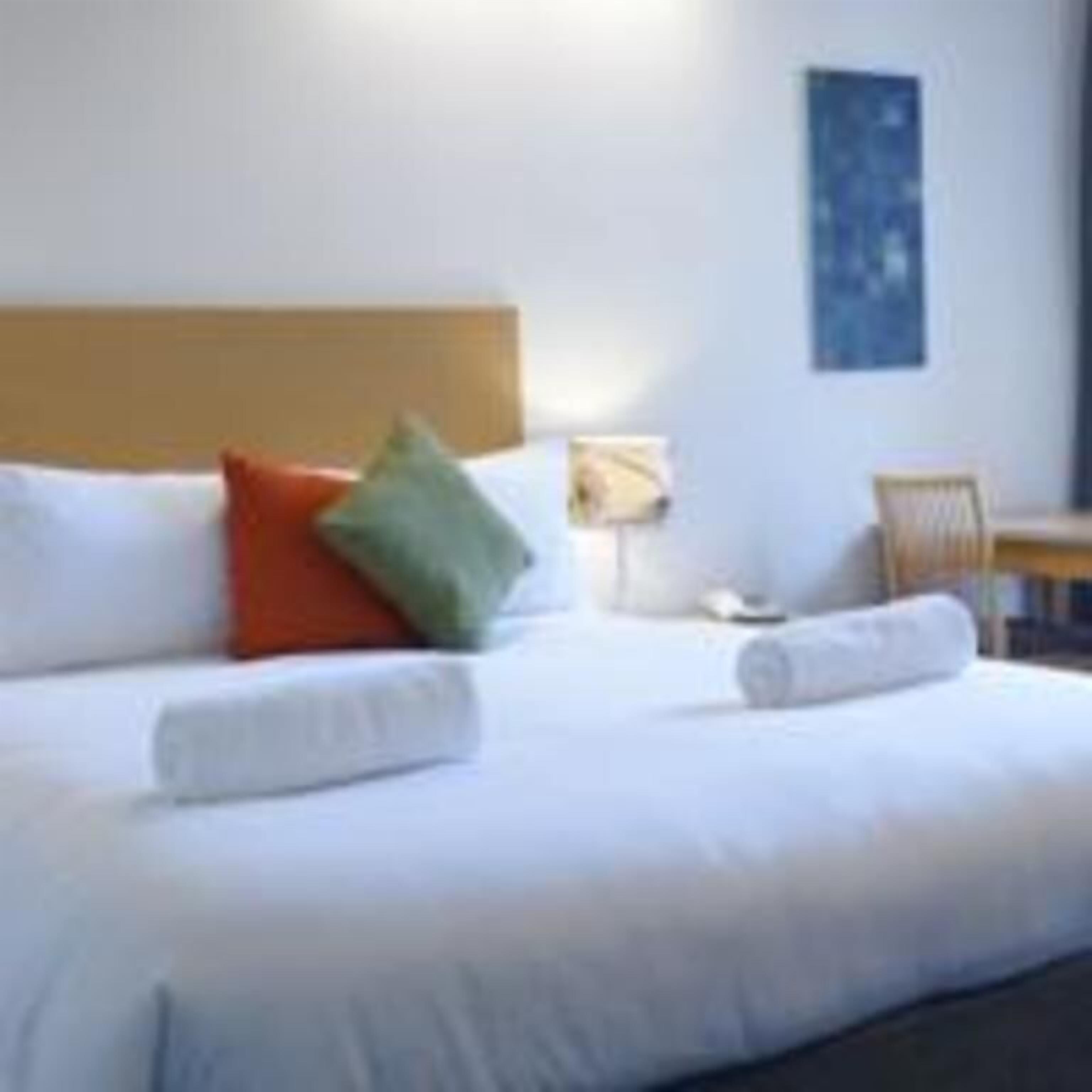 Minibar, Bügeleisen/Bügelbrett, Babybetten, kostenloses WLAN