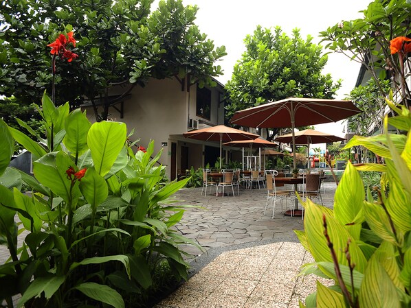 Garden - Gumilang Regency Hotel By Gumilang Hospitality (Bandung)