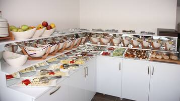 Tägliches inbegriffenes Frühstücksbuffet