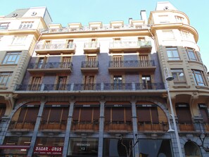 Property entrance - Hotel Trueba (San Sebastián)
