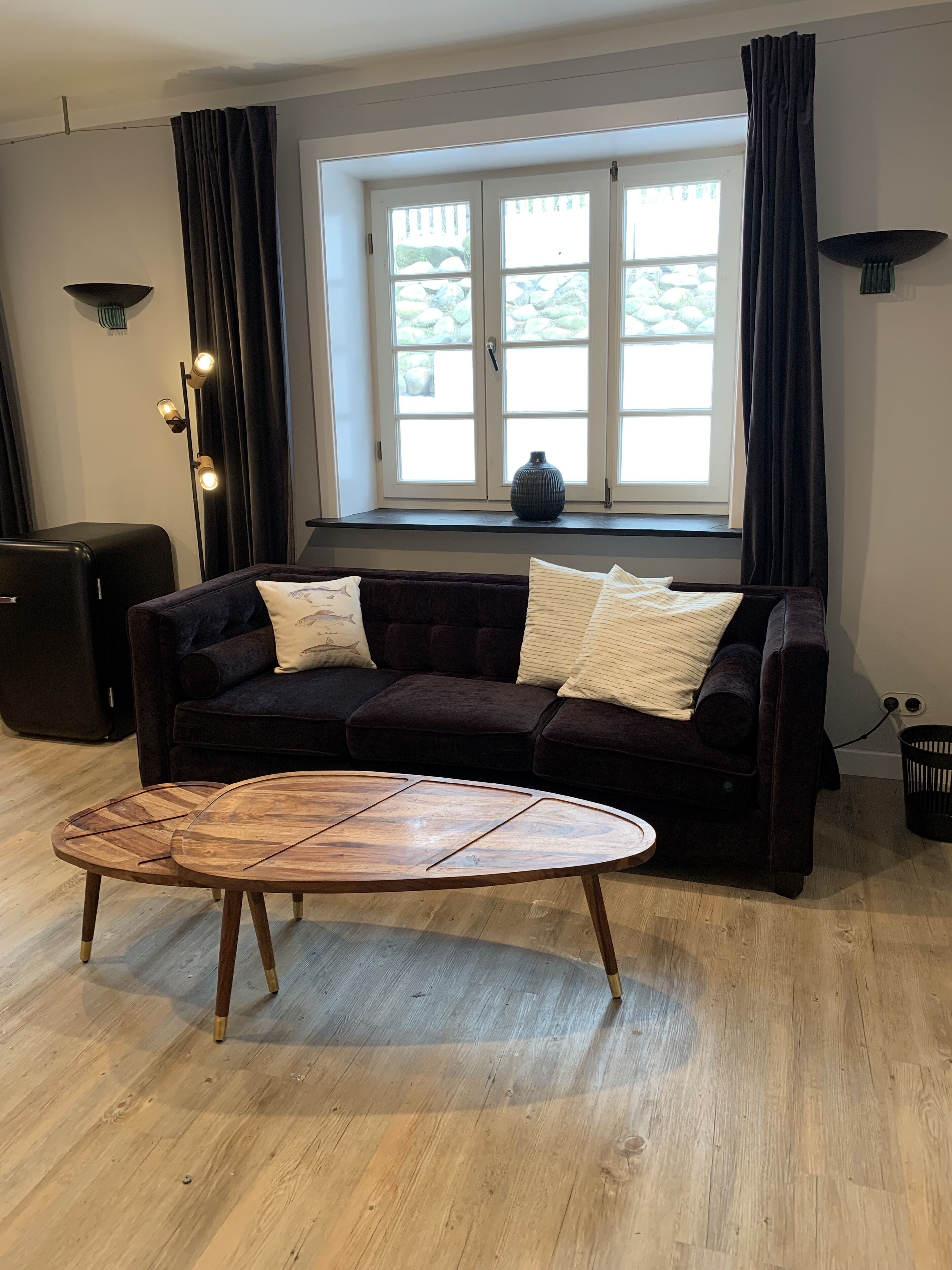 family suite | living area | flat-screen tv