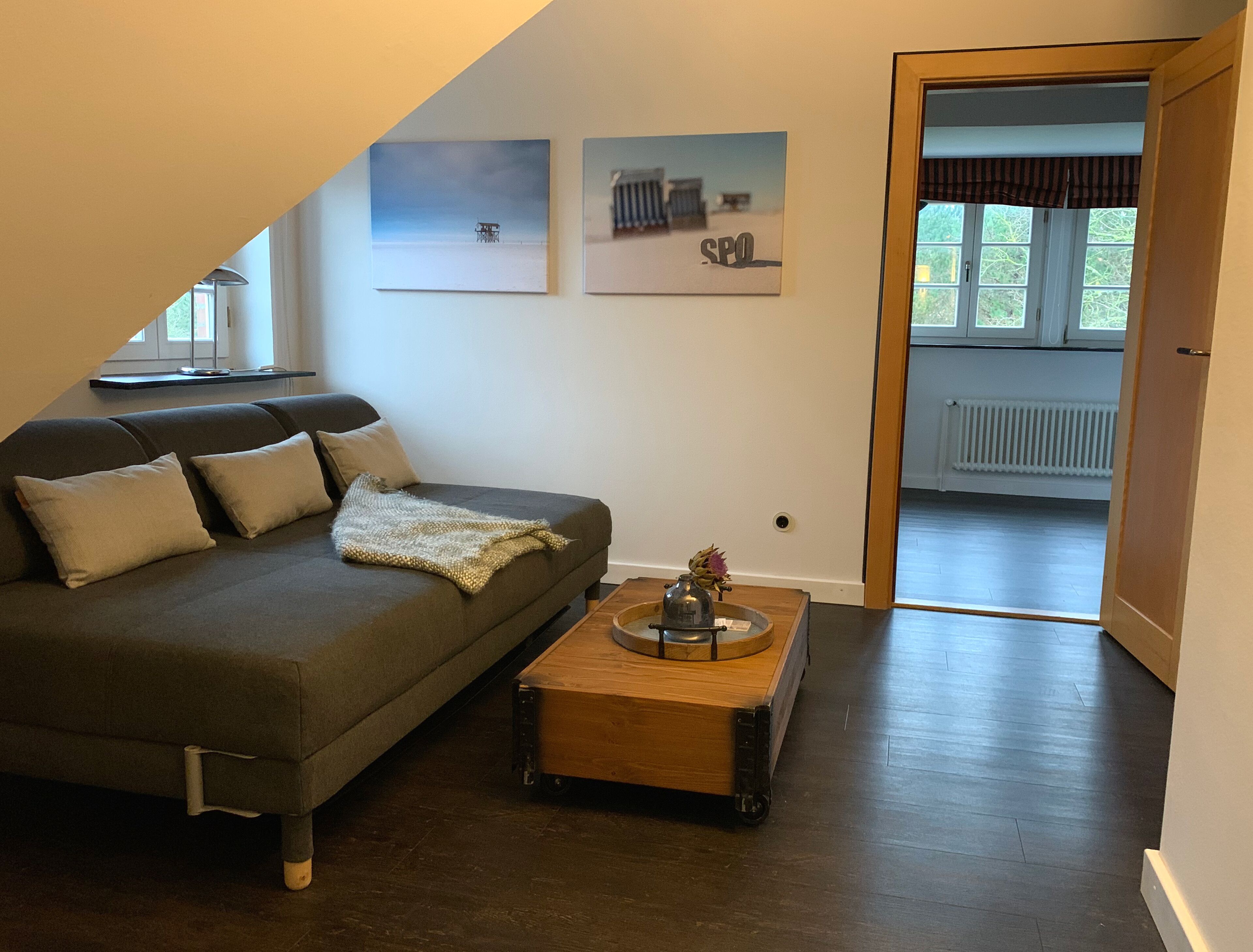 suite | premium bedding, free wifi, bed sheets