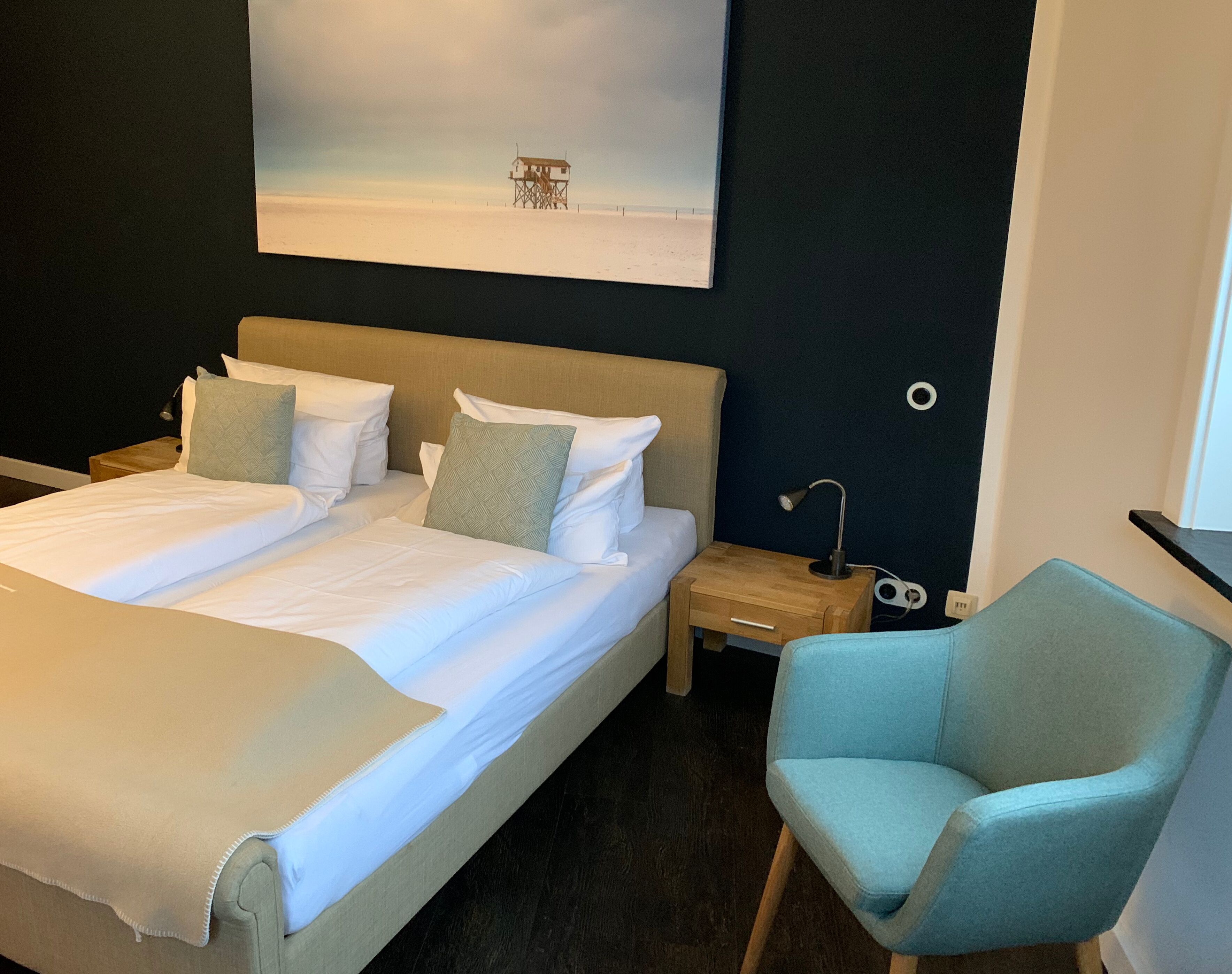 standard double room | premium bedding, free wifi, bed sheets