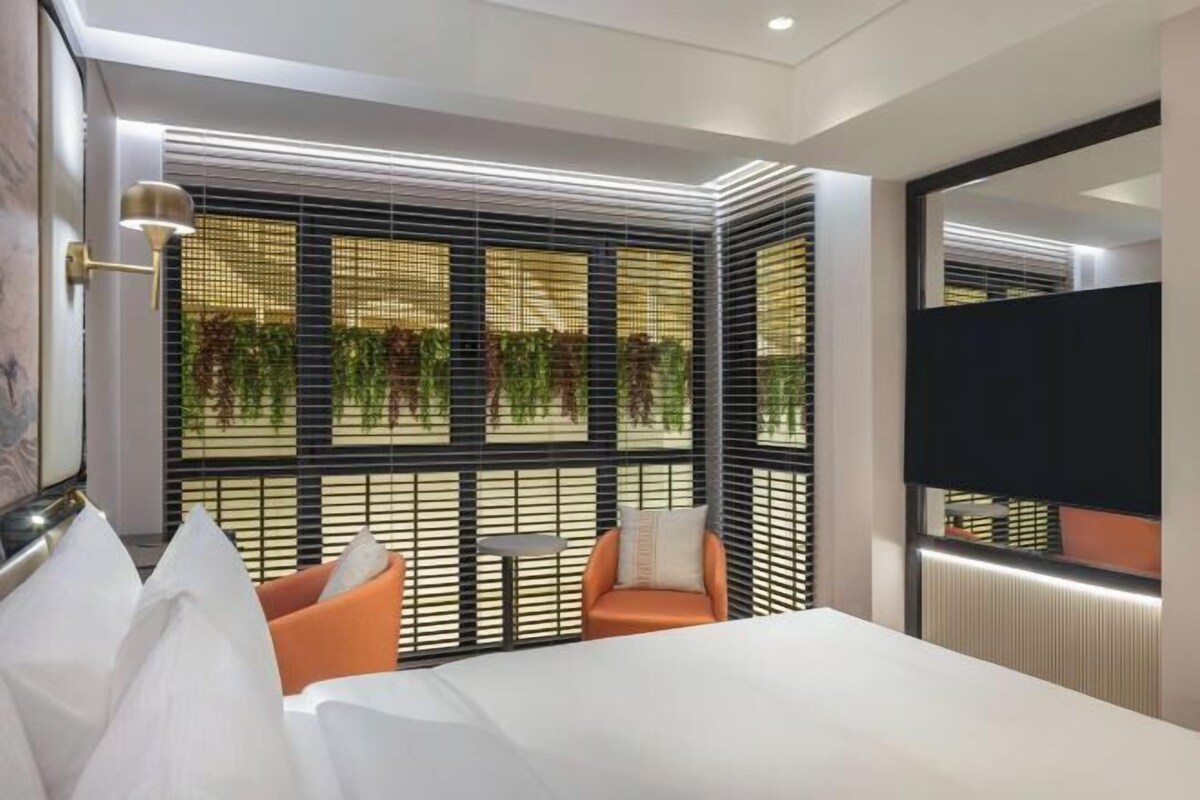 Minibar, in-room safe, blackout curtains, soundproofing