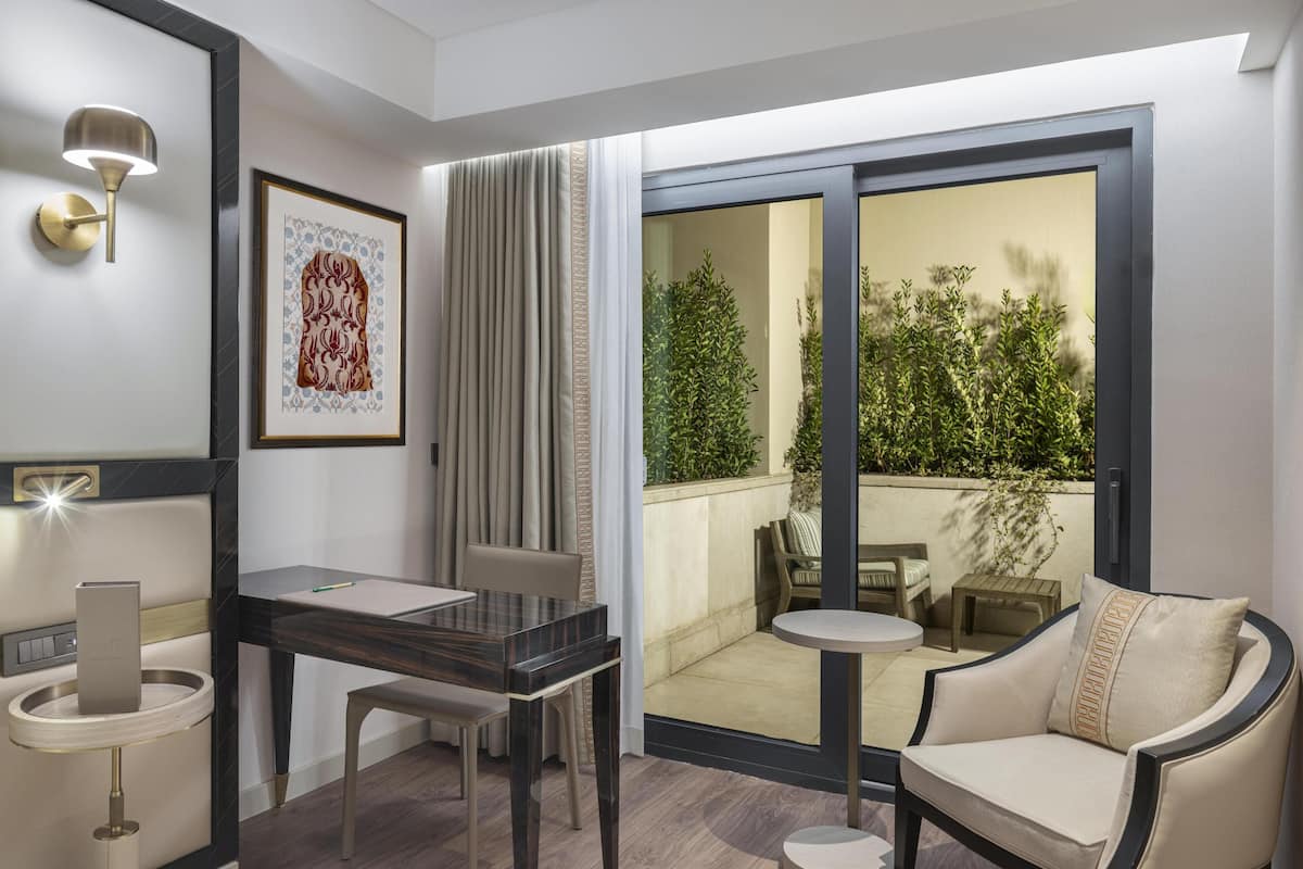 Room, 1 Queen Bed, Terrace