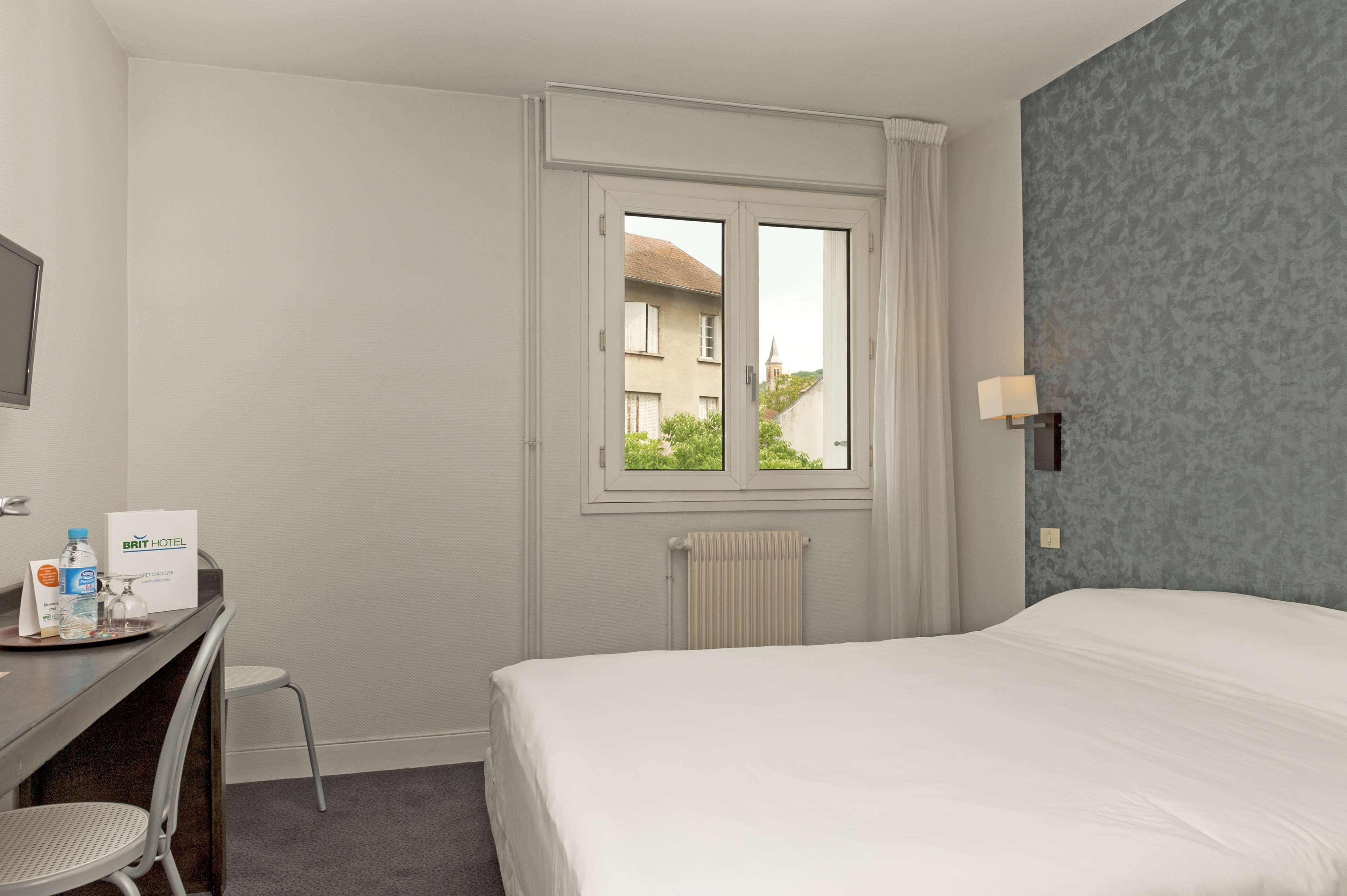 double room | desk, soundproofing, iron/ironing board, free wifi