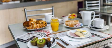 Daily buffet breakfast (EUR 12 per person)