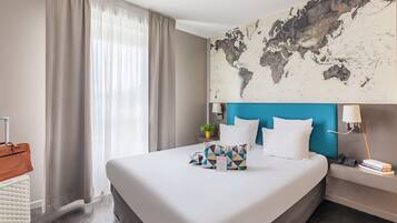 Studio, 1 Doppelbett, Kochnische | Schreibtisch, schallisolierte Zimmer, Bügeleisen/Bügelbrett