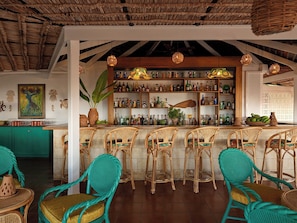 Bar (en el alojamiento)