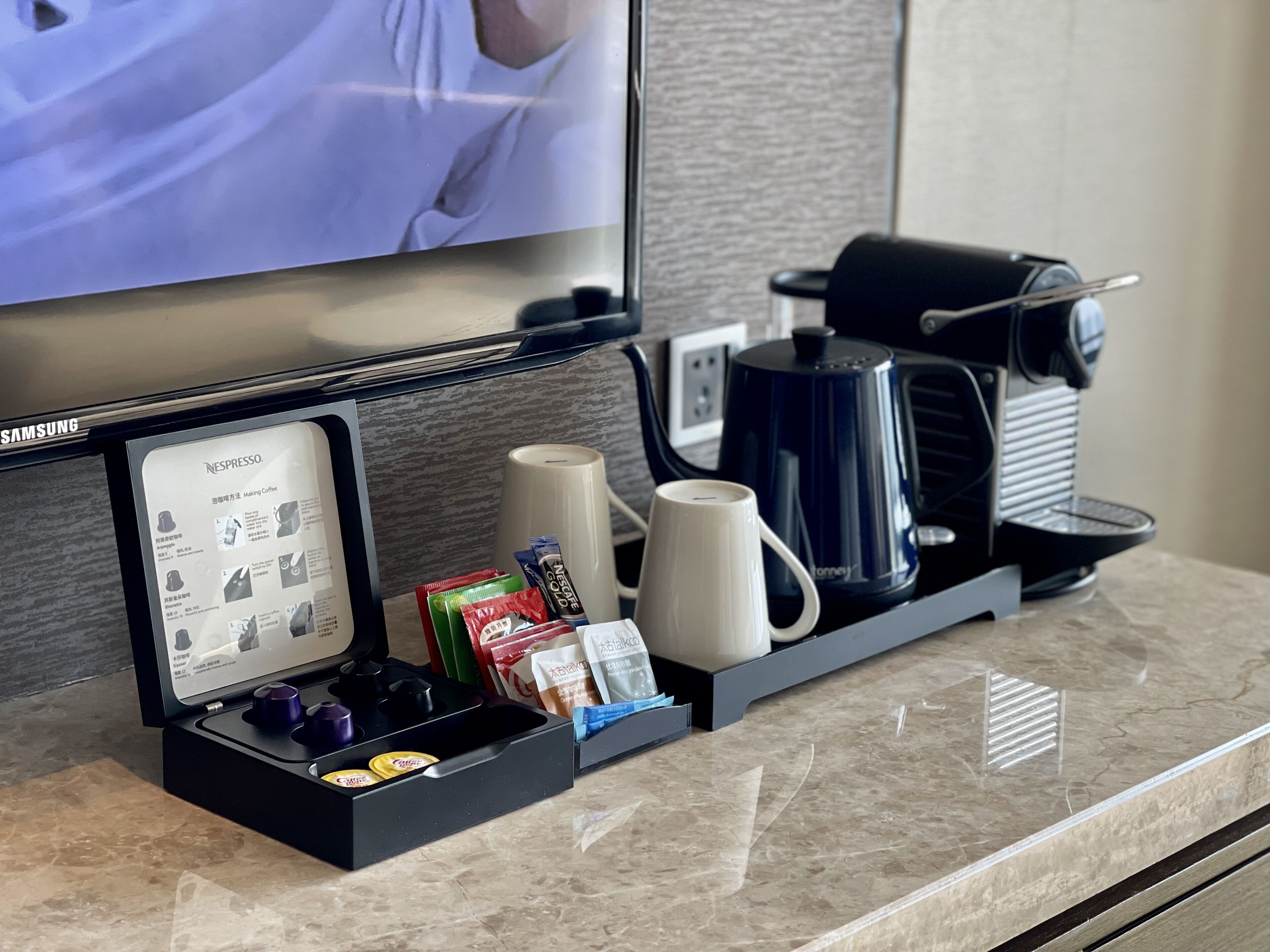 the level room | free minibar items, in-room safe, desk, soundproofing