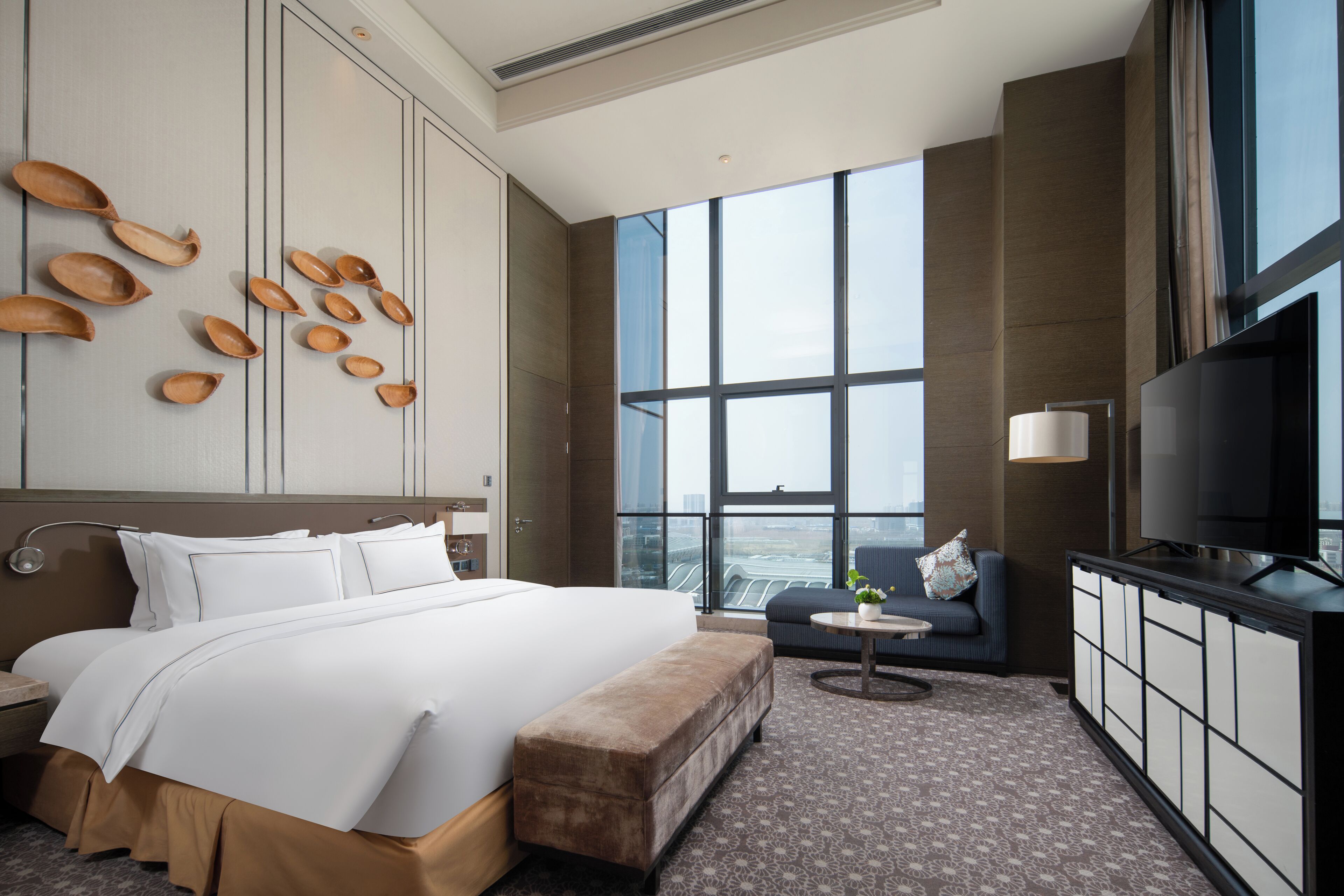 suite the level | free minibar items, in-room safe, desk, soundproofing