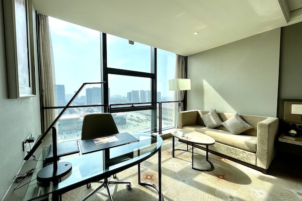 The Level, Oda | Ücretsiz minibar ürünleri, odada kasa, masa, ses yalıtımı