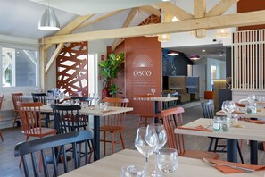 Breakfast, lunch, dinner served; Fusion cuisine, pool views 