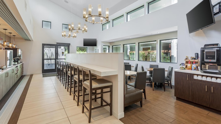 Best Western Plus Stevenson Manor