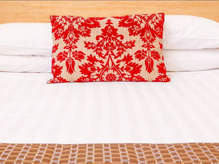 Standard-Zweibettzimmer | Zimmersafe, Verdunkelungsvorhänge, Bügeleisen/Bügelbrett