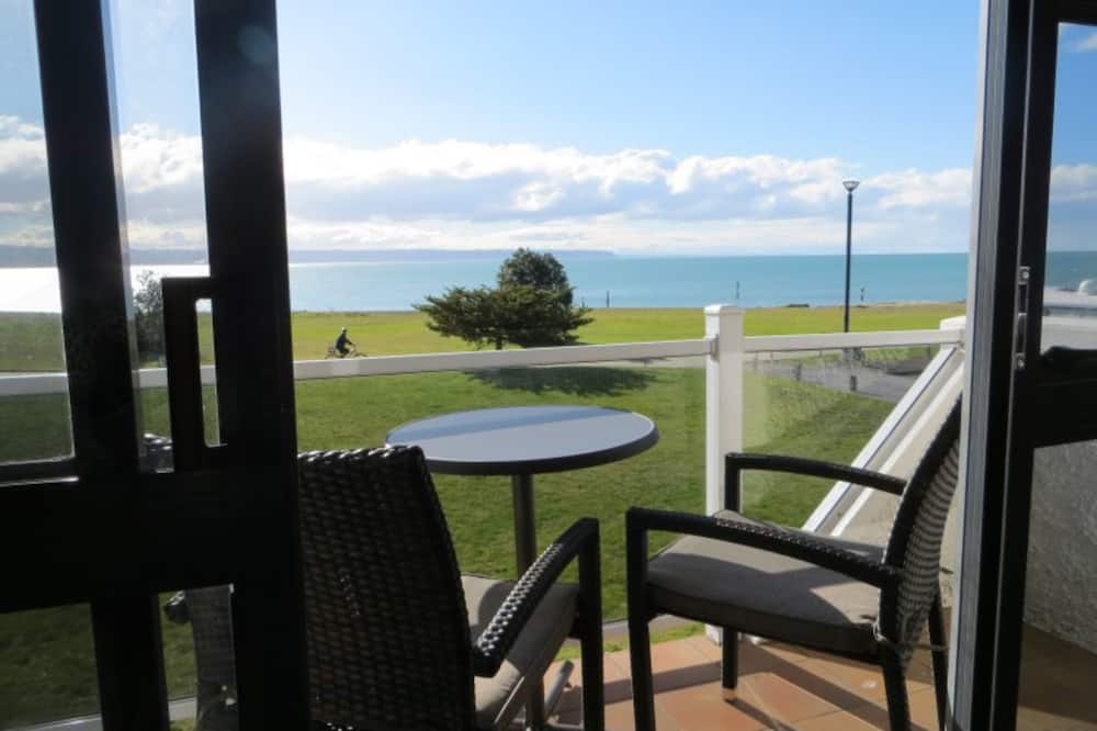 Harbour View Motel on Ahuriri Beach in Napier NZ with sea view suites