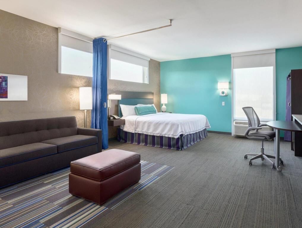 Premium bedding, in-room safe, individually furnished, desk