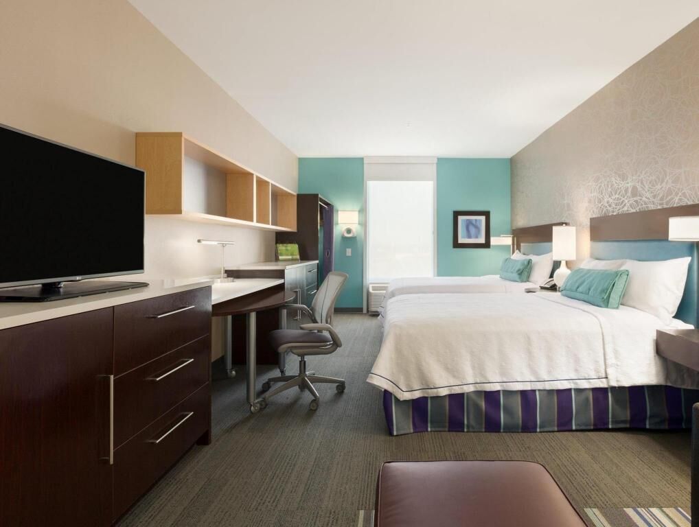 Premium bedding, in-room safe, individually furnished, desk