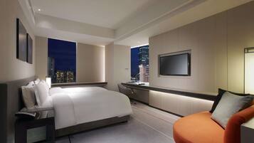 In-room safe, desk, blackout drapes, soundproofing