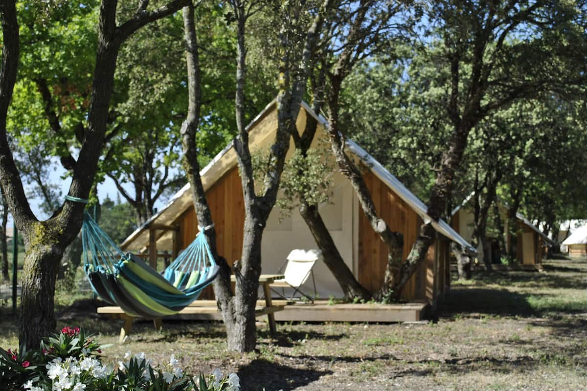 Family Tent, Multiple Beds | Premium bedding, WiFi (free)