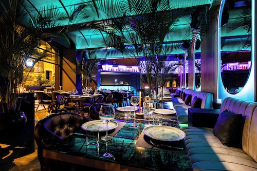 AHC Taksim Hotel
