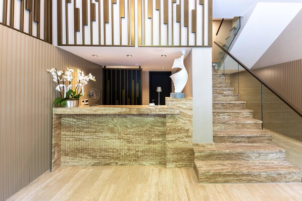 Lobby - AHC Taksim Hotel (Istanbul)