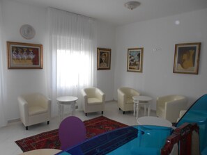 Sala de estar en el lobby