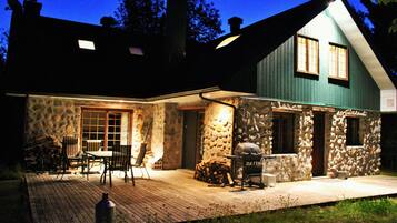 Front of property – evening/night