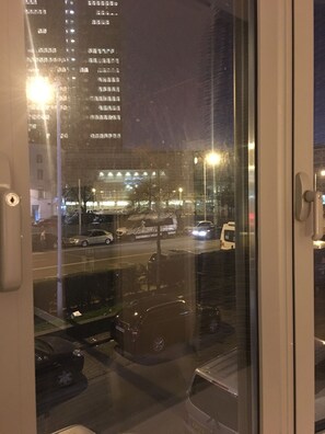 Quarto superior, 2 camas de solteiro | Vista do quarto