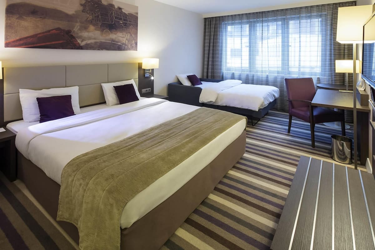 Superior Room, 1 Double Bed with Sofa bed