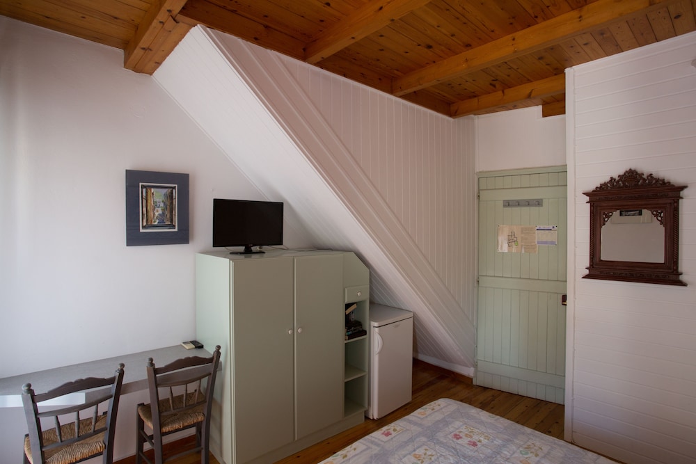 Nostos Hotel by null