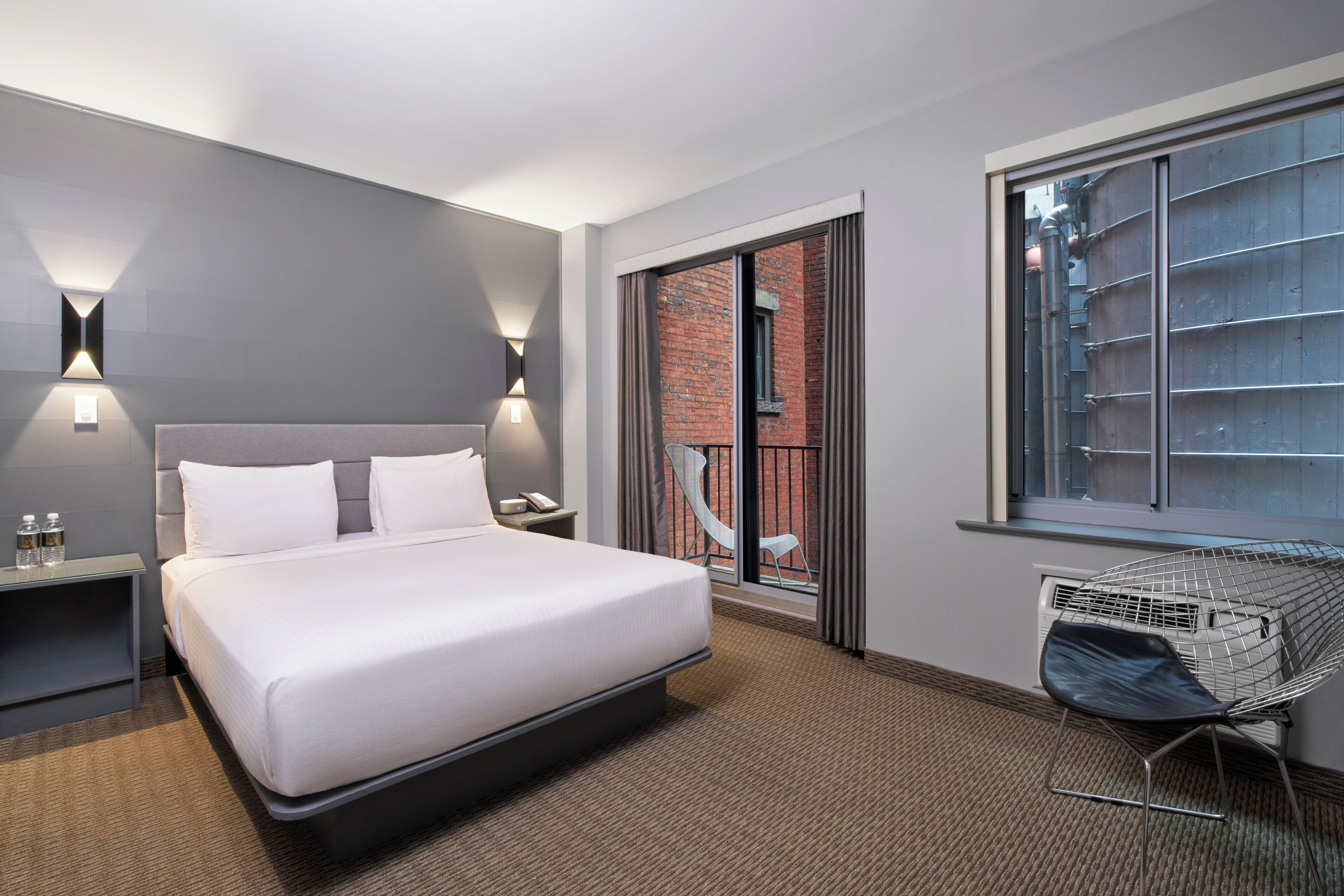 高級客房, 1 張加大雙人床 | 高級寢具、客房內保險箱、隔音、熨斗/熨衣板