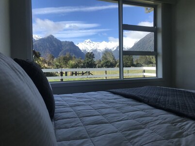 Mt Cook View Motel - Fox Glacier