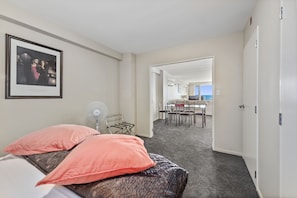 Apartment, 2 Bedrooms, Ocean View