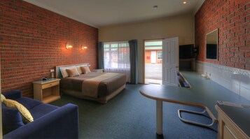 Desk, blackout curtains, iron/ironing board, free WiFi