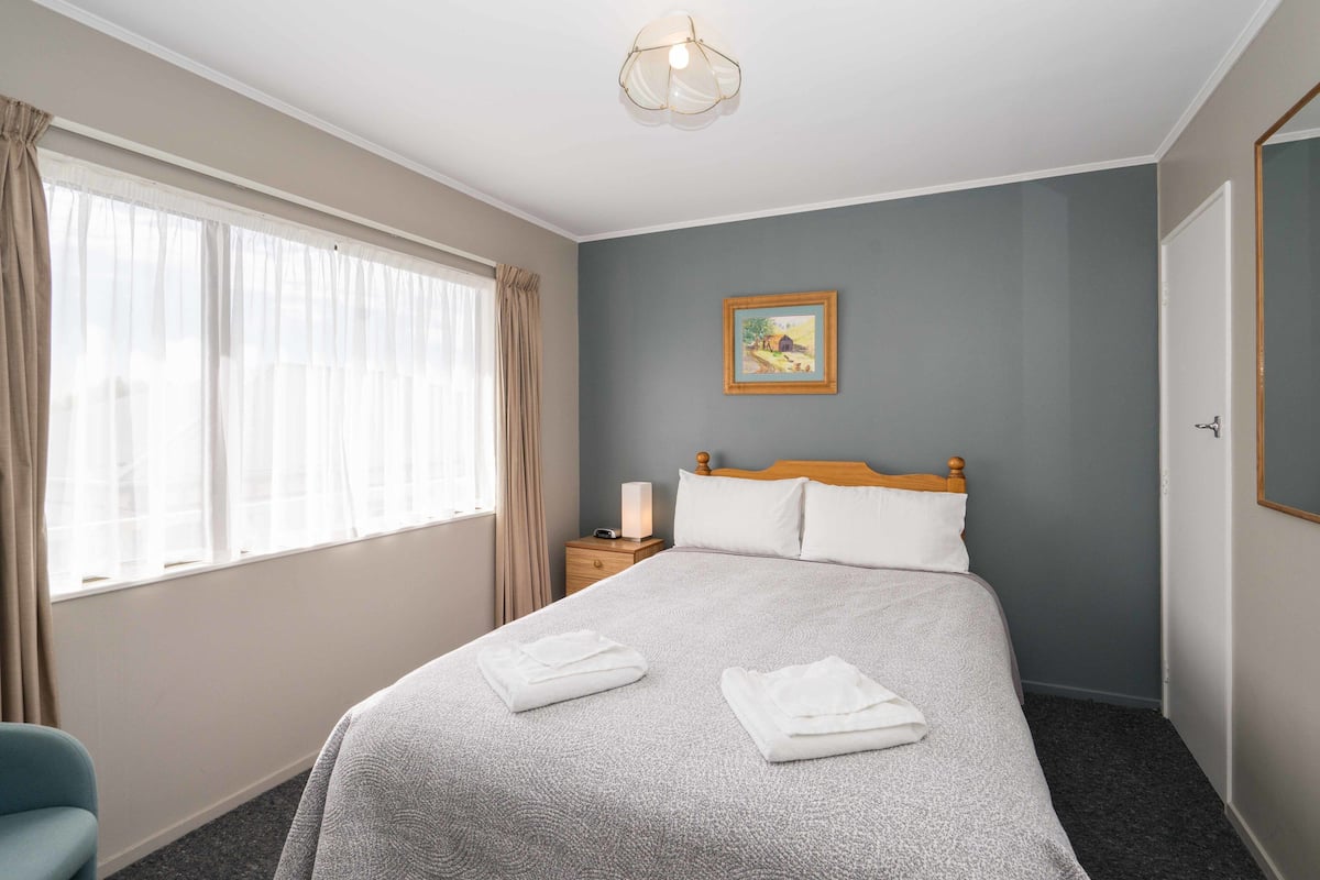 Apartment, 1 Bedroom | Free WiFi, bed sheets