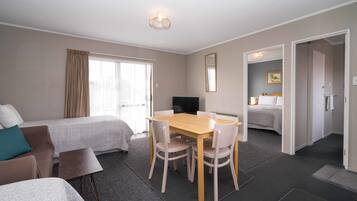 Apartment, 1 Bedroom | Free WiFi, bed sheets