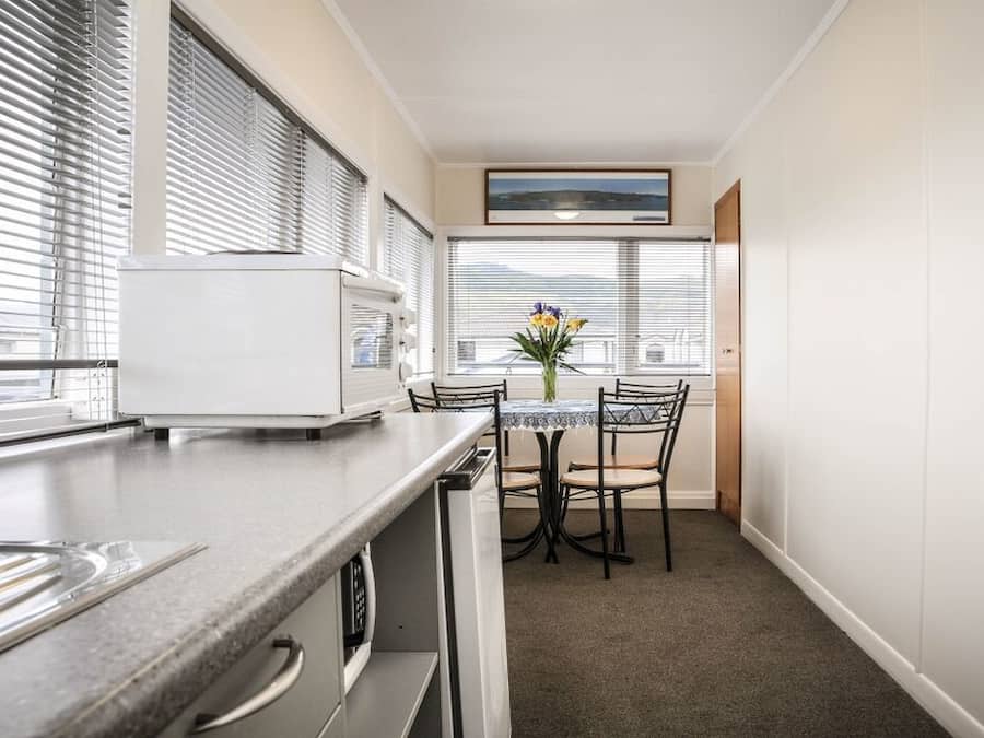 Apartment, 2 Bedrooms | Private kitchen | Coffee/tea maker