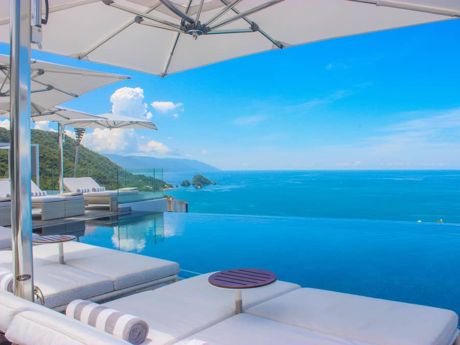 4 buitenzwembaden, gratis zwembadcabana's, parasols voor strand/zwembad