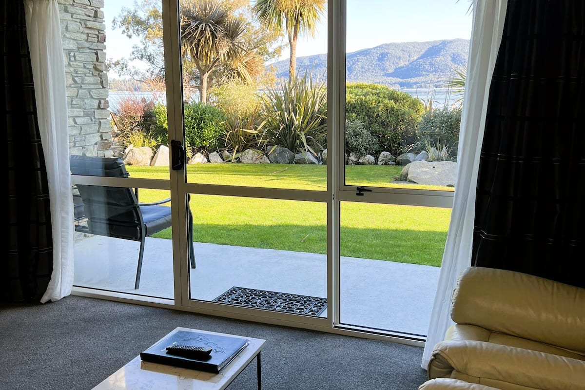 1 bedroom, in-room safe, iron/ironing board, free WiFi