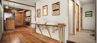 The Deer Park Inn