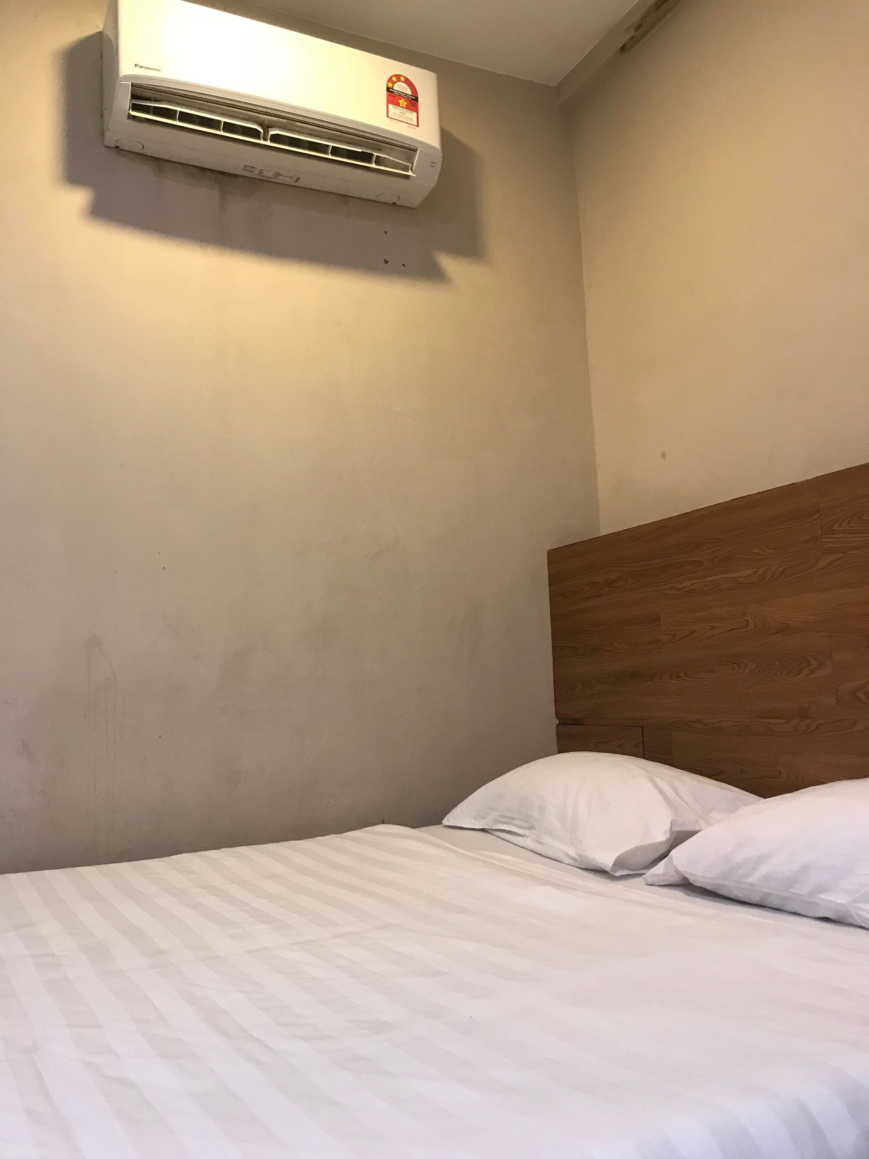 Foto - Iskandar Sinsuran Guesthouse