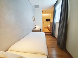 Hotel Clover 769 North Bridge Road