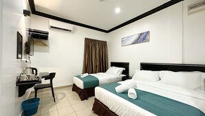 Exclusive Room, Multiple Beds | Desk, soundproofing, iron/ironing board (on request), WiFi (free) - Hotel Tourist City Centre by HotSpot Essential (Kota Kinabalu)