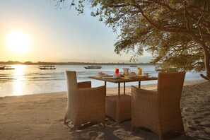 Breakfast area - Vamana Resort (Gili Trawangan)